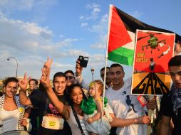 Los manifestantes exigen que terminen los ataques israelíes. NTX /