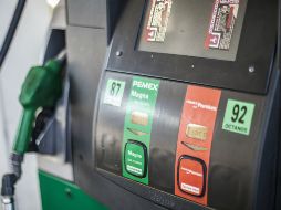 La gasolina es uno de los productos que registra incremento en su precio durante ese periodo. ARCHIVO /