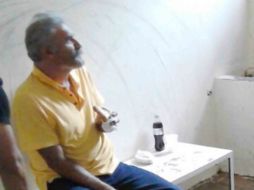 José Manuel Mireles permanece detenido tras violar el acuerdo de desarme establecido para autodefensas. ARCHIVO /