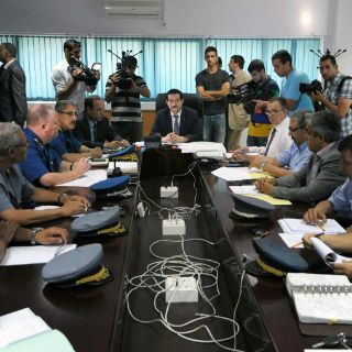 Confirman hallazgo de restos de avión de Air Algerie