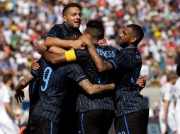 Los jugadores del Inter celebran su victoria. AFP /