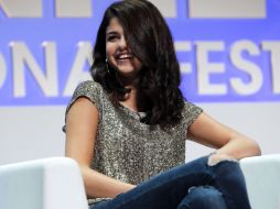 Selena quiere contribuir a difundir un mensaje de paz para Israel y Palestina. ARCHIVO /