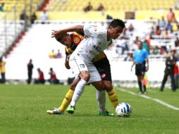 Hubo aficionados que salieron minutos antes de que terminara el partido.  /