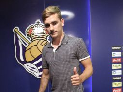 El futbolista agradece a todas las personas que lo apoyaron y respaldaron durante su estancia en el club. EFE /