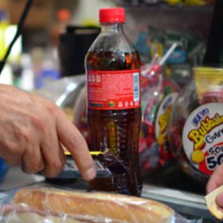 La Cofepris multa a empresas por violar ley de salud