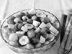 El primer alimento del día debe ser rico en nutrientes e incluir frutas, cereales, alimentos de origen animal y verduras. ARCHIVO /