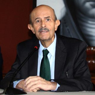 Silvano Aureoles pide a PGR indagar a Fausto Vallejo