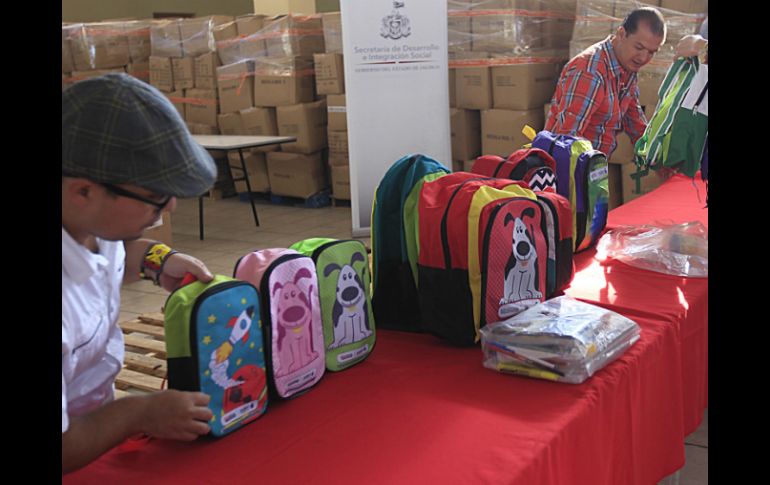 Robles Peiro señaló que serán 723 escuelas las beneficiadas con el programa.  /