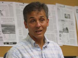 El estratega de Jaguares planea una baraja de posibilidades para ganar este fin de semana en el Estadio Jalisco. ARCHIVO /