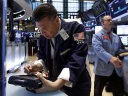 La jornada se vio afectada por la incertidumbre sobre el pago de la deuda de Argentina a los fondos especulativos. ARCHIVO /