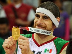 Mata es uno de los jugadores más populares y queridos por la afición. ARCHIVO /