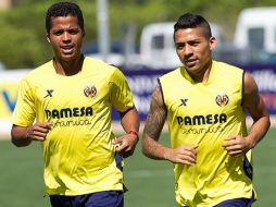 Giovani (d) y Javier ya se incorporaron a los trabajos del equipo español. ESPECIAL /