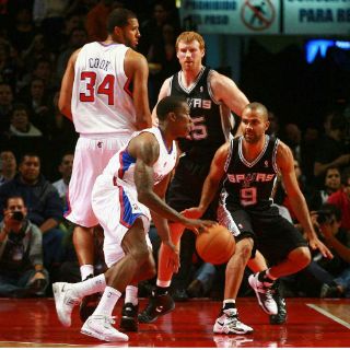 Parker firma nueva extensión de contrato con Spurs