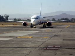 Una tercera parte de los vuelos de TAR son conexiones de Guadalajara y Puerto Vallarta con otras ciudades. ARCHIVO /