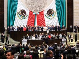 Para abordar las leyes reglamentarias en materia energética, se llevó a cabo la sesión más larga de la historia del Congreso. SUN /