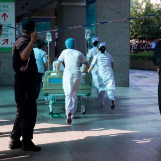 Cifra de muertos por explosión en China asciende a 68