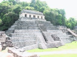 Palenque sobresale orgulloso de la selva chiapaneca.  /