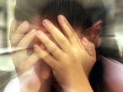 Debido al intenso dolor que causa la migraña, puede incapacitar a quien la sufre en sus actividades diarias. ARCHIVO /