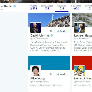 Primer ministro canadiense, criticado por seguir a Homero Simpson