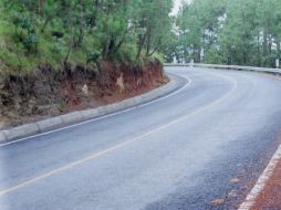 Las obras ayudan a reducir accidentes y mejorar la seguridad, indica la dependencia. ARCHIVO /