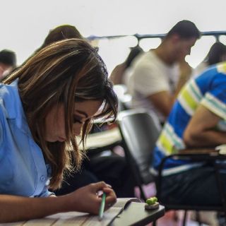 Página con resultados de examen docente presenta fallas