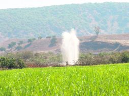 San Isidro Mazatepec. El 18 de mayo de este año la delincuencia organizada intentó 'ordeñar' un ducto de Pemex y provocó una fuga.  /