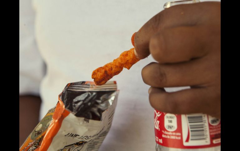 Con estos estudios se podría saber si los procesos de adicción por esta comida son similares a la adicción por las drogas. ARCHIVO /