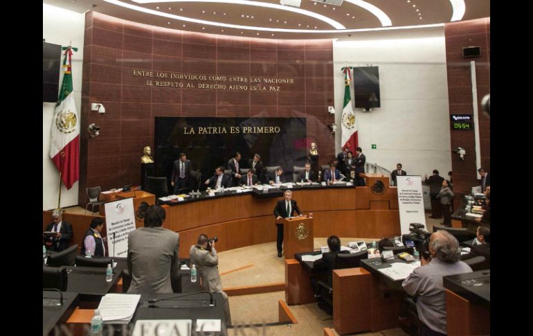Esta exigencia se da durante la discusión del paquete fiscal de las leyes energéticas en el Senado. SUN /