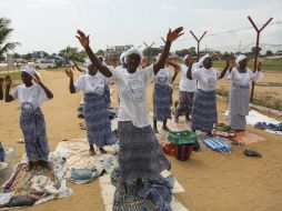 Mujeres completan dos semanas de ayuno en las que oraron por la erradicación del ébola. EFE /