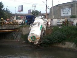 Este percance había causado caos en la vialidad de la zona. Foto: @DavidSanchezG. ESPECIAL /