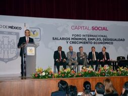 Durante la inauguración del Foro Internacional: Salarios Mínimos, Empleo, Desigualdad y Crecimiento Económico. Foto: @ManceraMiguelMX. ESPECIAL /