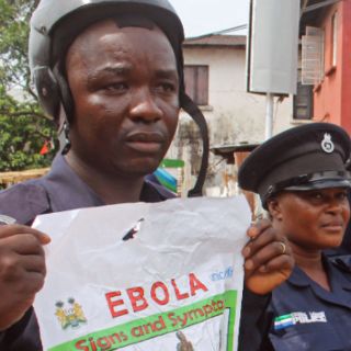 Despliegan tropas en centros contra ébola en Sierra Leona