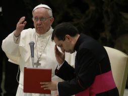 El Pontífice retomó este día sus catequesis semanales, que fueron suspendidas durante el mes de julio a causa del intenso calor romano. AP /