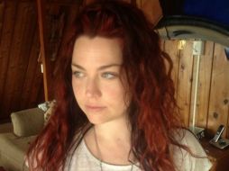 La cantante anunció a través de sus redes sociales el adelanto. ESPECIAL /