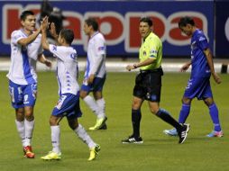 En dos minutos el conjunto poblano logró sacarle los tres puntos a los Cajeteros. NTX /