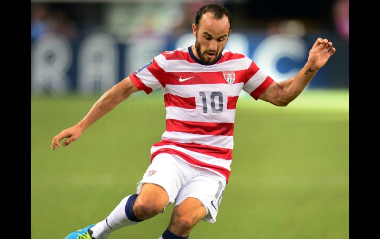 Landon es considerado el mejor futbolista en la historia de este deporte en EU. AP /