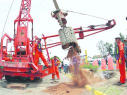 ARRANCAN. La construcción de la Línea 3 del Tren Ligero inició ayer en lo que será la Estación Mercado del Mar, en Zapopan.  /
