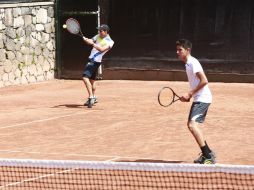 Francisco Rosales Pacheco y Roberto Quintana Llamas se coronan en dobles.  /