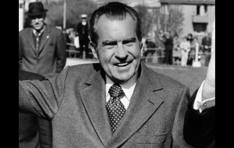 El 24 de julio de 1974, el Tribunal Supremo obligó a Nixon, a renunciar a la Presidencia de Estados Unidos. ARCHIVO /