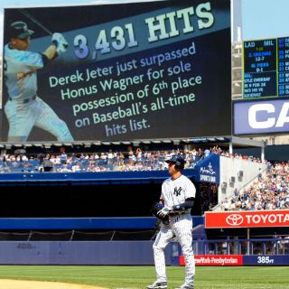 Derek Jeter llega tres mil 431 imparables