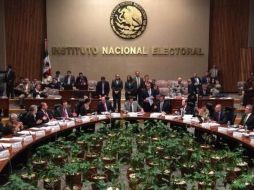 El INE fiscalizará en tiempo y forma, antes y durante la elección, los ingresos y egresos de los partidos políticos y candidatos. ESPECIAL /