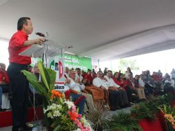 Camacho Quiroz  durante el evento que se llevo a cabo en la Plaza Juárez. ESPECIAL /