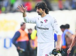 Protagonista. El portero del Atlas no sólo ha recibido sólo dos goles en 360 minutos, también cobra tiros libres. MEXSPORT /