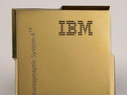 Incorpora más de cuatro mil núcleos, un millón de neuronas programables y 256 millones de sinapsis programables. ESPECIAL /