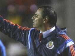 Bustos reconoce los errores que ha tenido al inicio de su etapa con el equipo tapatío. Foto: Chivas. ESPECIAL /