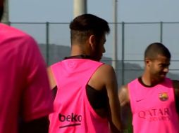 Ney por fin realizó la práctica con el primer equipo catalán de forma normal. ESPECIAL /
