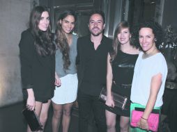 Con estilo. Sofía Lascurain, Pilar Muñoz, Álvaro Valadez, Marissa Rodríguez y Begoña González de Cosío.  /