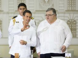 Agustín Carstens participa en el lanzamiento de la moneda conmemorativa de la Gesta Heroica de Veracruz. TOMADA DE presidencia.gob.mx  /