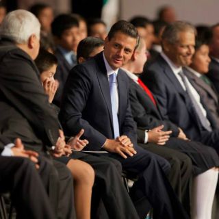 Reforma garantiza a los mejores maestros, afirma Peña Nieto