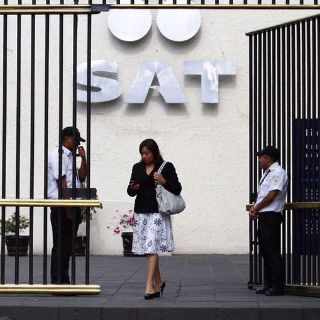 Publican nueva lista de empresas que emiten operaciones falsas